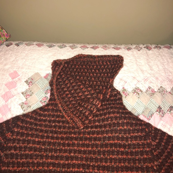 Anthropologie Sweater, poncho style. M/L - Picture 2 of 4
